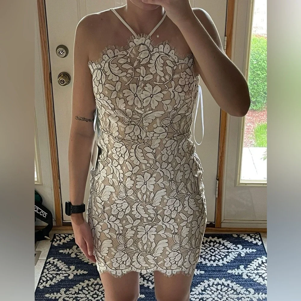 NWT Lulu’s Delicate Darling Beige & Ivory Lace Bodycon Halter Dress - Picture 1 of 10